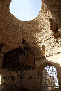 拜火教寺庙内伊朗设拉子附近FiruzAbad的eheDoktar图片