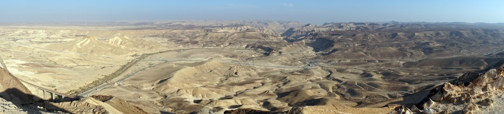 斯卡布罗从以色列内盖夫沙漠的卡布罗莱特山查看背景