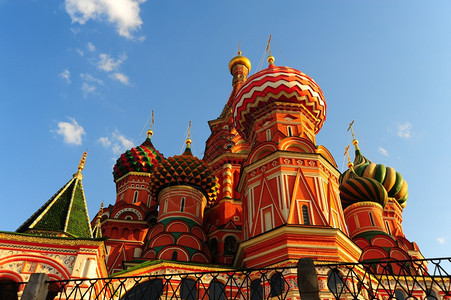 俄罗斯莫科红广场上的圣巴西尔大教堂图片