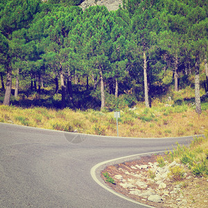 西班牙坎塔布里安山风道铺路Instagram效应图片