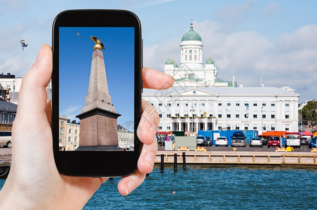 旅行概念在芬兰赫尔辛基南港市场广政厅和路德会教堂照相旅游图片
