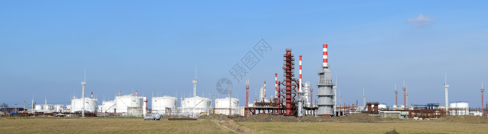 炼油工厂图片
