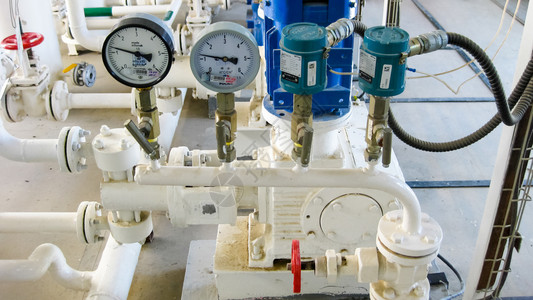 俄罗斯克拉诺达尔油厂的房地2017年月日ManmorManmor炼油厂初级设备泵批量器初级炼油设备图片