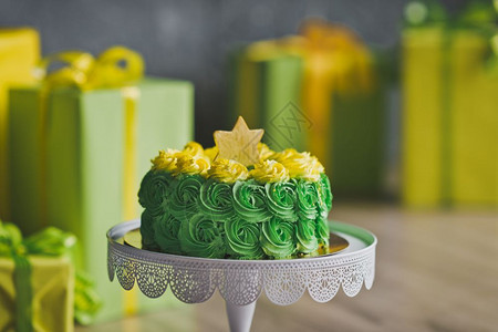 美丽的黄绿蛋糕生日927生日蛋糕图片