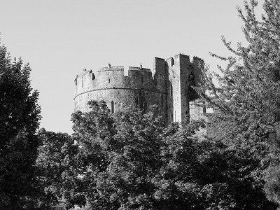 契普斯托城堡遗址威尔士卡斯泰尔城堡在契普斯托英国的黑白切普斯托城堡遗址在切普斯托黑色和白色图片