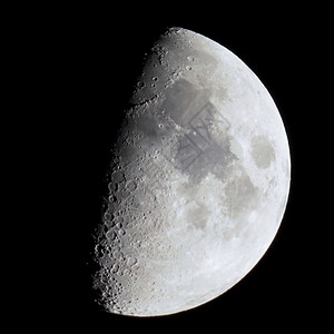 第一季度月亮以天文望远镜观测高分辨率第一季度月亮以望远镜观测图片
