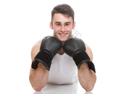 邵佳一：每一场比赛都非常的重要 客战云南玉昆做了最大的准备