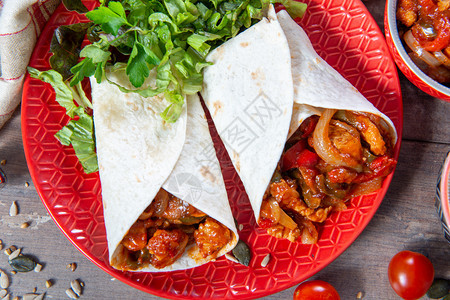 Fajitas与鸡肉一种墨西哥美食Texmex美食图片