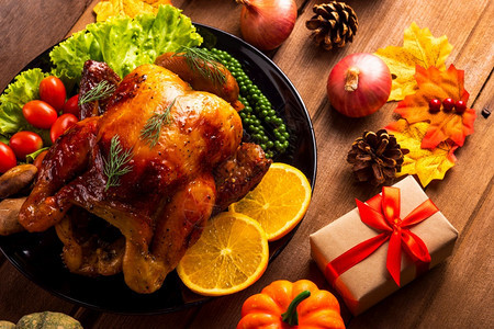 感恩节晚宴烤火鸡背景图片