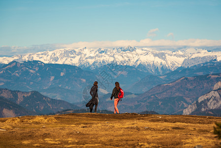 20年3月1日奥地利圣拉代根德格拉茨Schockl山景格拉茨施蒂里亚旅游景点奥地利山顶旅游景点格拉茨施蒂里亚Schockl山景点图片