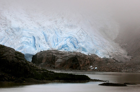 不列颠哥伦比亚省贝尔冰川公园的场背景图片