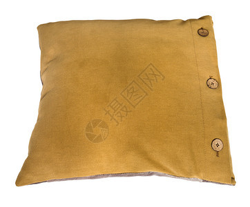 白色背景上隔离的手工制作深黄色硬装饰枕头的背面视图图片