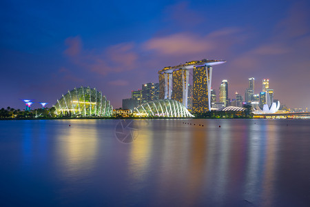 亚洲夜晚码头新加坡城市天线全景观天际线高清图片素材