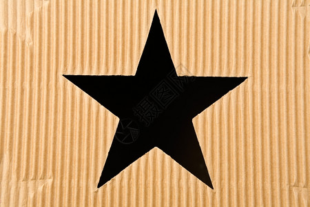 成形假期纸箱中的恒星形状洞包装图片