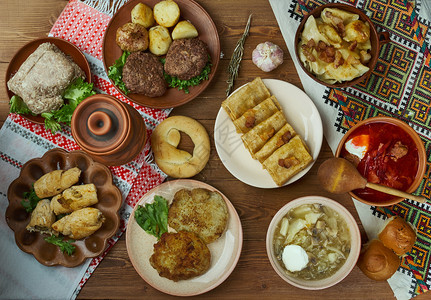 卡普斯尼亚克菜肴什锦的乌兰菜各种传统盘顶端风景图片