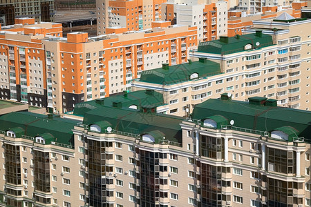 哈萨克斯坦首都阿塔纳的住宅区空中观光机Astana视窗建筑学屋顶图片