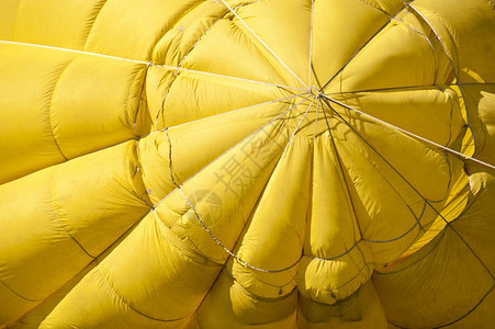 航班骑热空气球的图片
