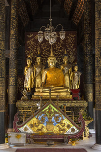 佛教徒泰国北部清迈附近的蓝邦LampangLuang佛寺WatPhrra的佛像精神宗教的图片