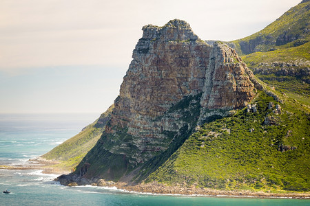 海岸山顶峰南非开普敦附近HoutBay的哨兵高峰图片