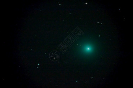 昴星空与彗Lovejoy2015年月7日在德国望远镜图片