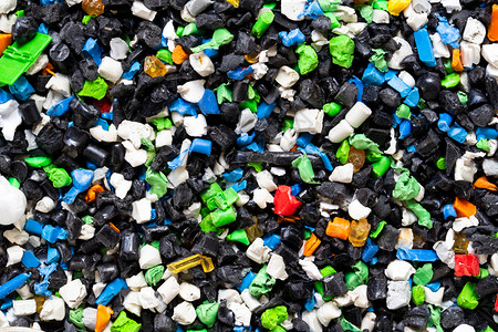 微塑料绿色生态切碎的再塑料背景特写环境概念高清图片