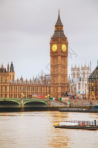 地标伦敦与时钟塔和议会大厦在清晨的伦敦河欧洲图片