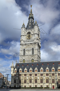 新哥特式在比利时根的贝尔夫里根特的91米贝利是三座中世纪高塔之一它俯视古城中心的根特老另外两座是圣巴沃大教堂和尼古拉会科文组织世图片