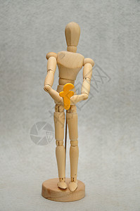 塑像人体模型身持F信的木制假人图片