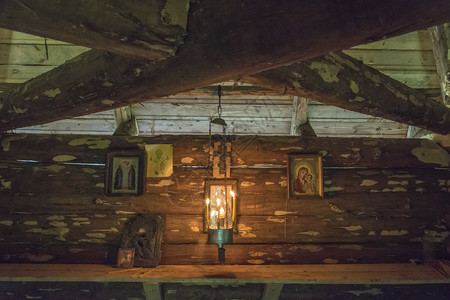 俄罗斯科特马地区布基乌沙科沃村伟大烈士帕拉斯克瓦皮亚特尼察巴廷克柳奇的圣泉教堂墙天春图片