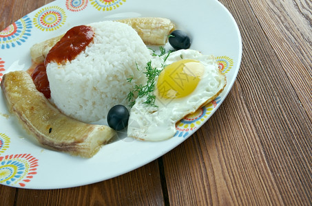 古巴式大米原产于秘鲁食用古巴式大米烹饪牛至乳制品古巴风格图片
