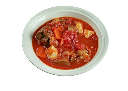 羊肉番茄布丁南非炖菜肉桂卡达莫姜和丁香以及辣椒食物煮熟的图片