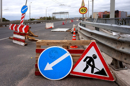 商业警告道路维修标志维修警告标志安全沥青图片