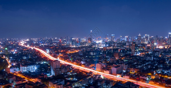 城市夜景夜晚道路图片