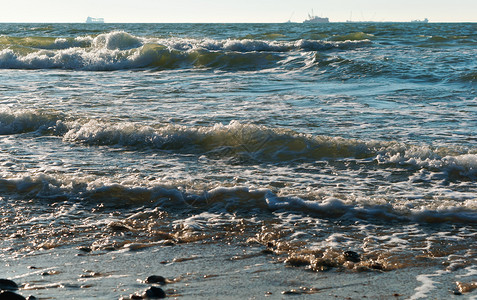 海景水小浪风天空是波罗的海浪风景天空是罗的海浪小旅游图片