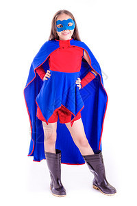自由身穿蓝色和红超级英雄服装手握的年轻女孩喜悦有趣的图片