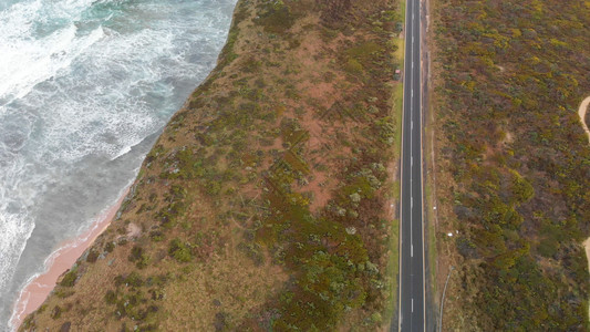 墨尔本全景澳大利亚人洋路十二位信使在暴风天的空中观视图片