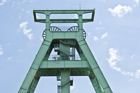 位于博亨的德国采矿物馆外部高的矿业旅行图片