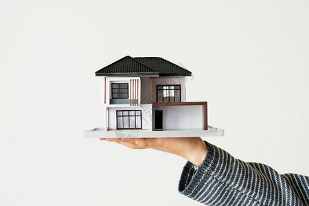 财产为家庭贷款运动提供示范手式住房质量保险图片