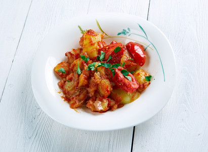 番茄hahniya马铃薯保加利亚传统蔬菜炖锅大蒜图片