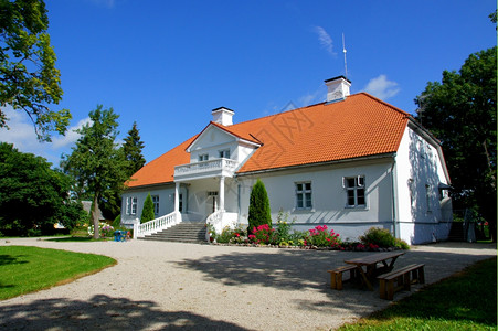 结石爱沙尼亚西部18世纪Saare的庄园大厦屋图片