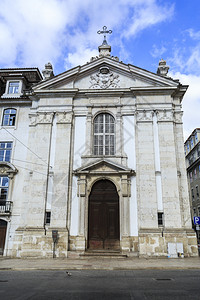 传奇叉鼓室175年的地震摧毁了葡萄牙里斯本市大部分地区之后于18世纪末期建成的CorpoSanto教堂或圣体图片