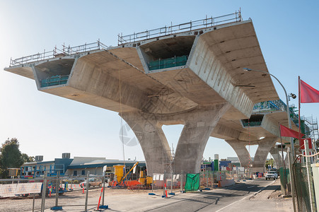 澳大利亚桥目前正在建造几层道路以增加交通流量工业建筑地的设和施建筑地脚手架图片