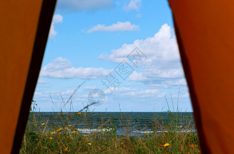 运动天空美丽的从旅游帐篷看海景从旅游帐篷看海景图片