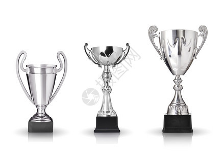 三种不同类的银奖杯孤立在白色背景上胜利金属的赢图片