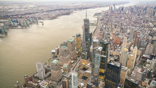 暮美国人商业纽约市日落时曼哈顿天线的空中景象图片