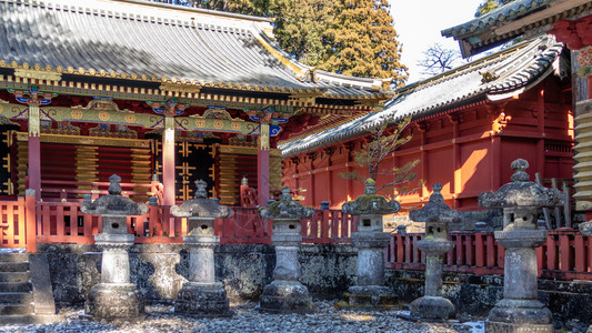 宗教的传统在日本Nikko的Toshogu神社三圣商店亚洲图片