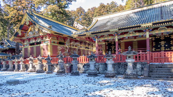 遗产肯尼世界在日本Nikko的Toshogu神社三圣商店图片