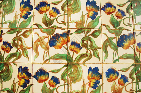 来自葡萄牙阿尔加夫古老宫殿的瓷砖马赛克装饰花图片