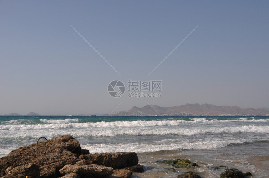水希腊语位于土耳其高斯的美丽海滩背景图片