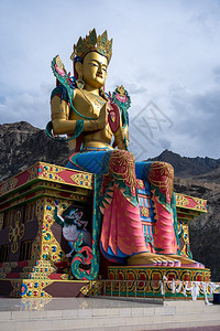地标印度拉达赫努布谷Diskit修道院藏人Stlye的佛像雕教喜马拉雅图片